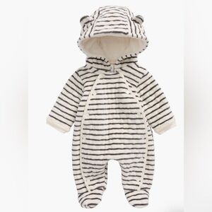 Nordstrom striped baby bunting, 9 month size